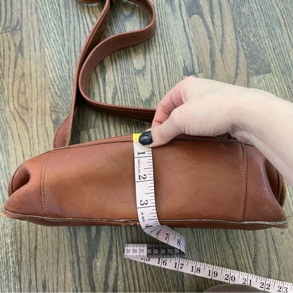 Vintage Coach British tan leather Taft shoulder bag - Picture 12 of 16